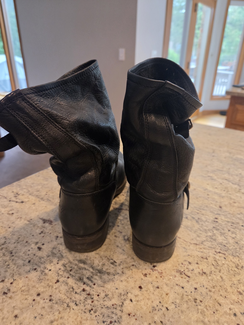 Frye Veronica Black Leather Mid-Calf Buckle Boots. Size 6.5 - Picture 6 of 7